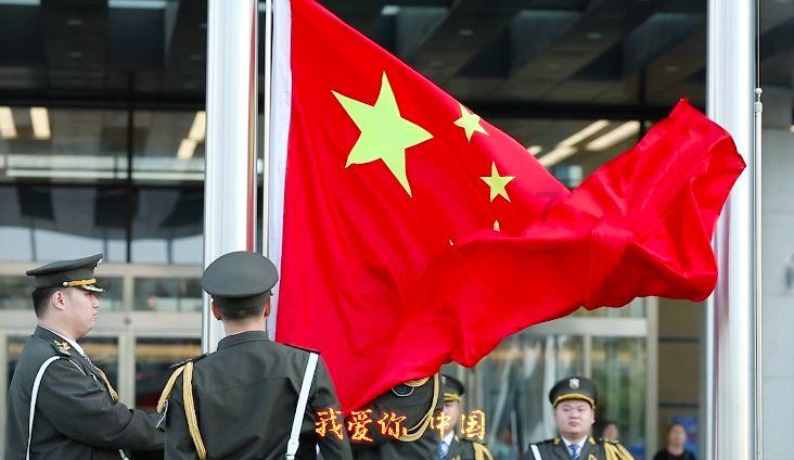 这是警察