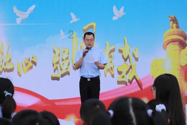 小魔仙跳舞