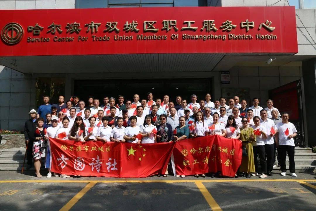 重庆忠县：推出暖心服务  保障外出务工人员安全返乡